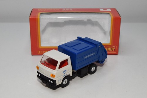 B71 tomica dandy - b71, 1:43