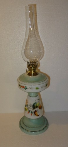 Magnifique lampe opaline - magnifique,
