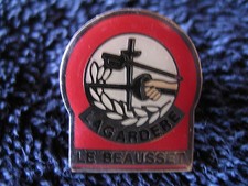 PIN'S escrime LAGARDERE - LE BEAUSSET