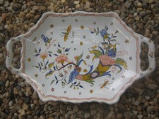 Plat en faience de Rouen