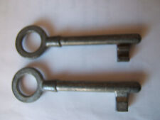 Lot  de 2 Keys Clés Anciennes n5 et 9, Tige pleine pour porte, meuble, long7,5cm
