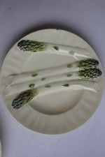Assiette à asperges barbotine