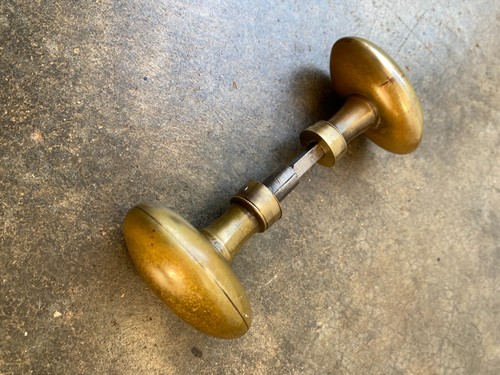 Poignées porte laiton - porte,