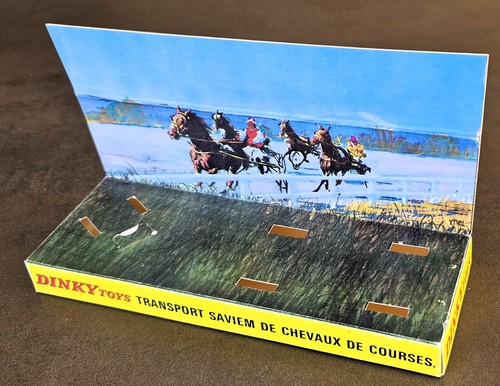 Dinky toys diorama copie vide - ,