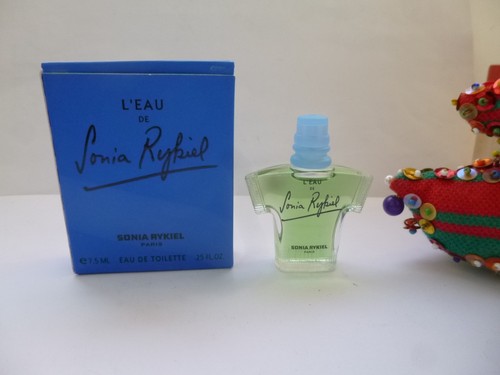 Rare miniature eau de - rare,