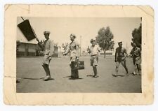 PHOTO Bonny, des militaires défilé drapeau valise le veinard fête