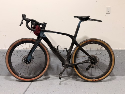 Pinarello grevil sram axs - grevil+,