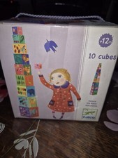 👿  Jouet Empilables 10 Cubes Pyramide Nature Djeco