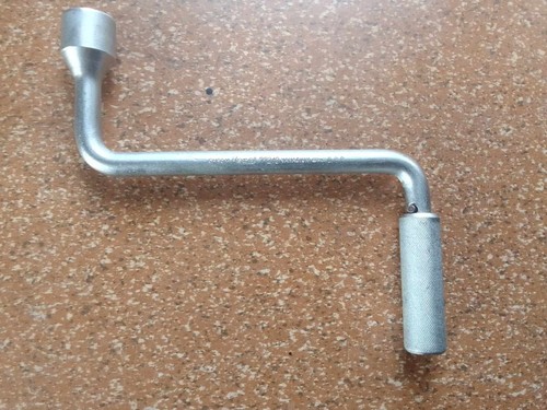 Hazet 772 hubcap puller - , tire