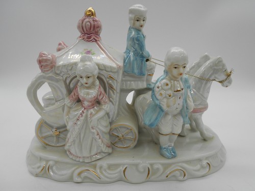 Grand groupe figurine - grand, scÈne