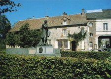 14 BEAUMONT EN AUGE PIERRE