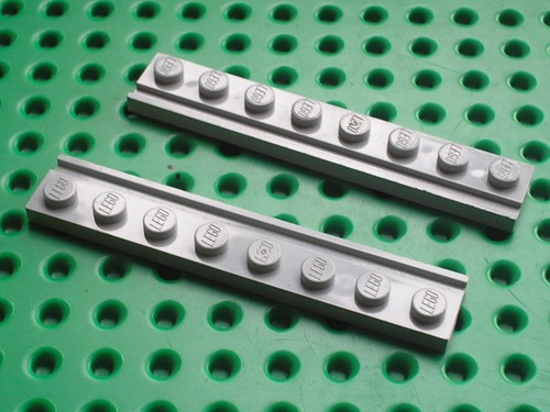 Lego mdstone plate with door - with,