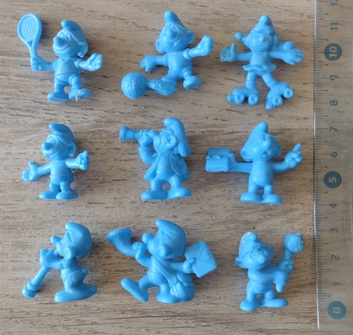 Lot figurines schtroumpfs - 9,