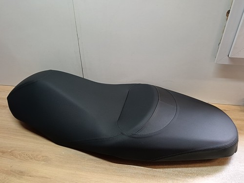 Une selle siege biplace - une, yamaha