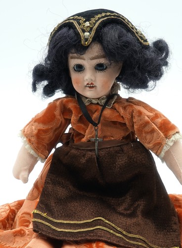 Poupée ancienne porcelaine - poupée,