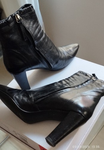 Zara paire boots - zara,