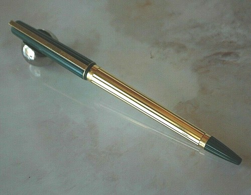 Magnifique stylo bille - bille, st
