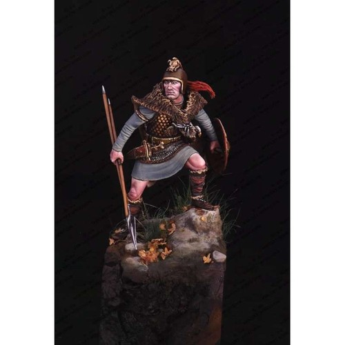 Figurine mm - 75,