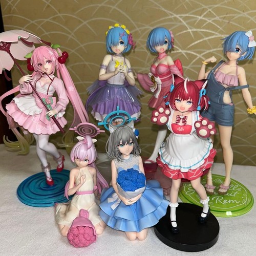 Lot figurines sakura miku - figurines,