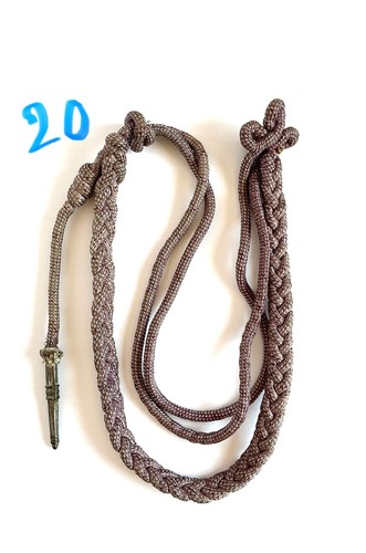 Aiguillette fourragère - aiguillette,