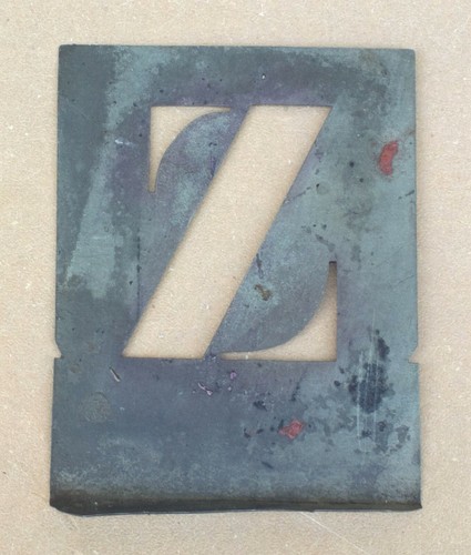 Ancien pochoir lettre - pochoir, "z"