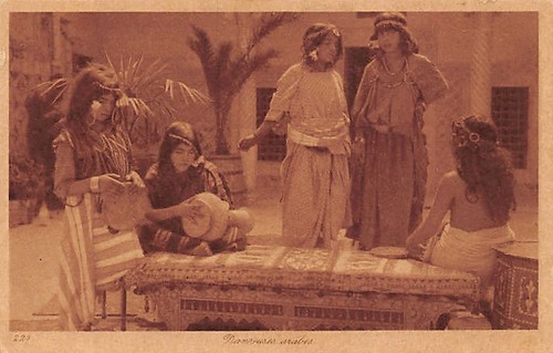 Tunisie danseuses arabes - -,