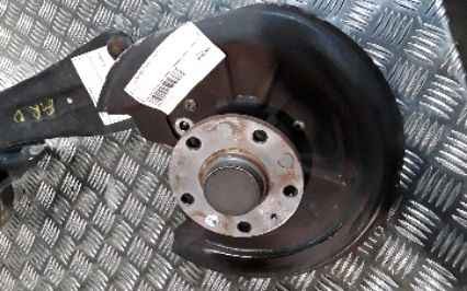 Fusee arriere droit volkswagen - arriere,
