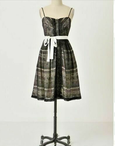 Nwt anthropologie peeking - anthropologie,