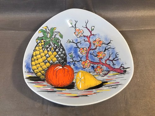 Ancienne assiette - , en