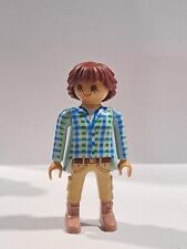 PLAYMOBIL FIGURINE FILLE