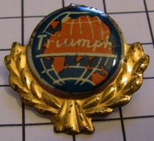 TRIUMPH MOTOR CAR GREAT BRITAIN LOGO 60's vintage pin brooch Z4X