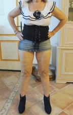 jupe tres courte et haut chic et sexy  taille 36- 38