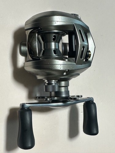 Daiwa bait reel alphas - on, 103