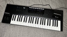 Synthétiseur clavier Native