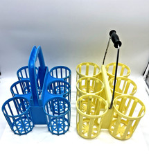 2 Paniers en plastique à bouteilles 1960/70 (Effet décoration Vintage ) Le lot