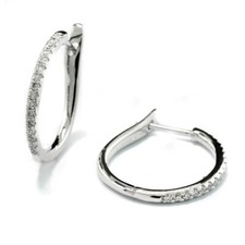 Une Paire Brillant-Ohrringe