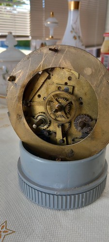 Ancien mouvement de - mouvement,