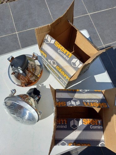 Very rare pair siem - very,