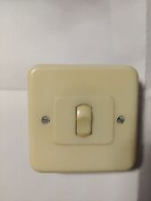 Interrupteur Arnould Europa Trianon 75