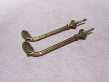 Paire de Patères Crochets anciens en bronze laiton avec volutes