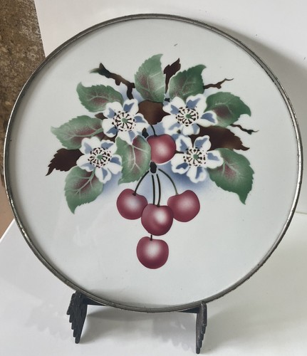 Ancien dessous plat - dessous, de