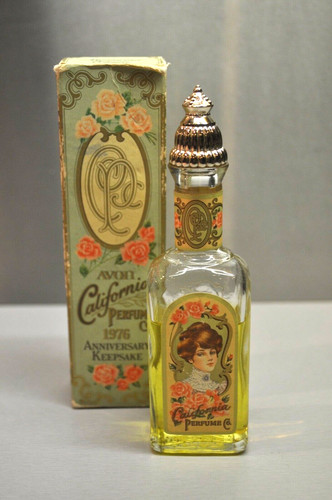 Flacon parfum vintage - parfum,