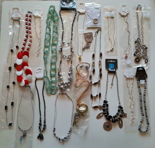 Lot revendeur colliers ras - lot,