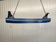 Renfort pare choc avant