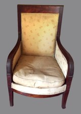 Bergère d'époque Empire bras en Crosse acajou sculpture lotus feuille début XIX