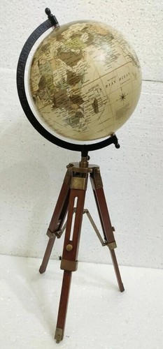 Support carte trépied monde