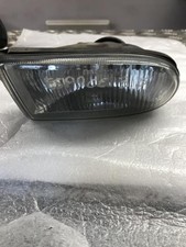 Anti brouillard gauche (feux)