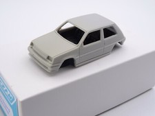 ALEZAN MODELS . 1/43 . RENAULT SUPER 5 BACCARA . 3 PORTES . 1988