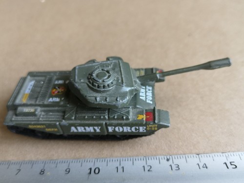 Tank vehicule militaire - vehicule,