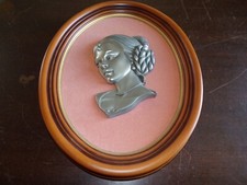 Cadre ovale étain visage